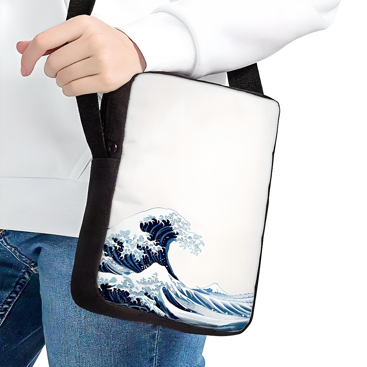 Kanagawa Shoulder Bag